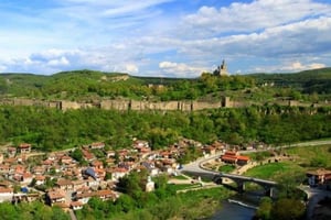 Von Sofia aus: Veliko Tarnovo und Arbanasi