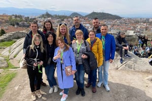 Plovdiv: Tour guidato a piedi della città vecchia, audioguida e museo