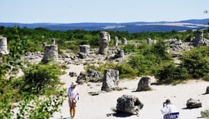 Pobitite Kamani (Le pietre erette)