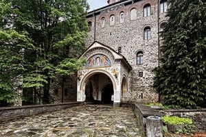 PRIVATE tour:Rila Monastery & Lakes – PRICE up to 6 people!