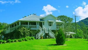 Mavis's Kitchen & Cabins
