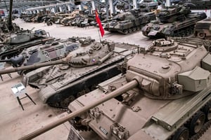 Cairns: Australian Armour & Artillery Museum com traslados