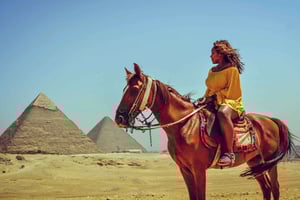 El Cairo: Visita a las Pirámides de Guiza y paseo en coche de caballos