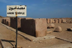 القاهرة: جولة مشاهد غير عادية مع تانيس بوباستيس والغداء