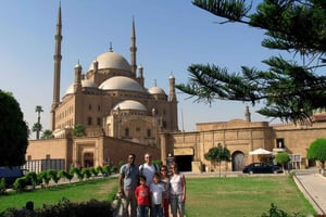 From Sharm: Cairo Tailor Made Private Tour with Guide