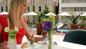 Azura Restaurant and Style Bar