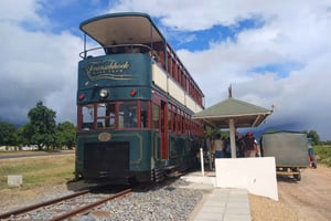 Cape Town: Stellenbosch, Franschhoek, Wine Tasting and Tram