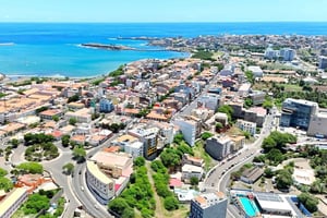 Praia: Stadstur med en lokal guide. Museer, marknader och berättelser