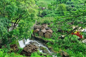 Praia: Trekking Rui Vaz, Longueira & Botanical Garden