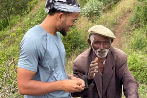 Santiago: De la playa a la caminata al amanecer Purgueira- Picos con picnic