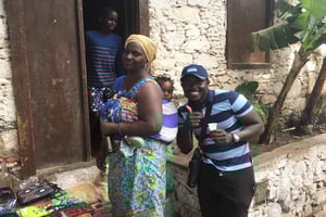 サンティアゴ島：ローカル ガイド付きシダーデ ヴェーリャのハイライト