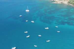 Tarrafal: Venekierros juomineen ja snorklauksineen