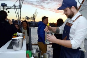 ブエノスアイレス：リオ・デ・ラ・プラタの夕日 + オープンバー