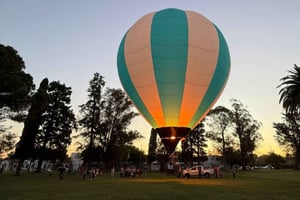 Buenos Aires: Weinprobe, Asado Criollo und Heißluftballonfahrt