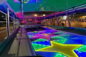 Cartagena: 2-godzinna nocna impreza na kółkach, animator i przystanki na zdjęcia