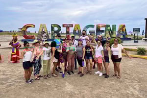 Cartagena: Wycieczka z przewodnikiem poza otoczone murami miasto