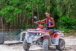cozumel: Aventura em quadriciclo com cavernas e ruínas com traslado