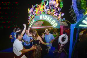 De Cancun: Entrada no Parque Xoximilco com tudo incluído