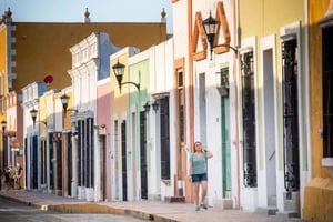 From Mérida: Campeche Day Trip with Malecón Walk