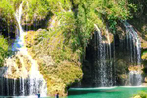 Da Panajachel: trasferimento condiviso di sola andata a Semuc Champey