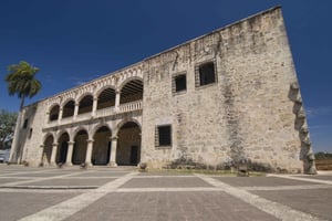 From Punta Cana: Full-Day Santo Domingo City Tour