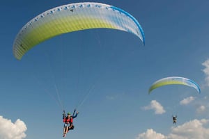 Grenoble: eerste vlucht in paragliding.
