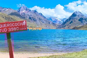 Huaraz: Huazar: Chavin de Huantar Monument & Querococha Lagoon Trip