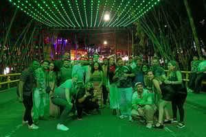 Medellín: Que chimba parce, festa som en lokalinvånare