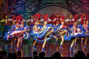 Paris: Billett til Moulin Rouge Cabaret Show med champagne