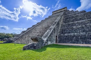 Playa del Carmen: Chichen Itza Early Tour with Hotel Pick-up