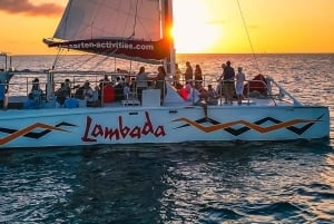 Simpson Bay: Lambada Sunset Cruise of Sint Maarten