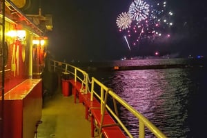 Chicago: crucero con fuegos artificiales en un barco histórico