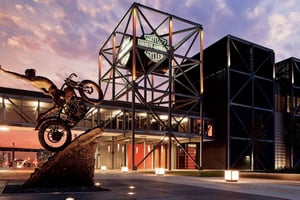 シカゴ：ミルウォーキー市内観光日帰りツアー（ブルワリーツアー付き）