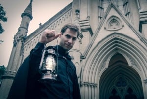 Toronto: Dark History Nighttime Walking Tour