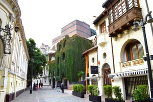 Transfert aéroport et visite d'une demi-journée de Santiago du Chili
