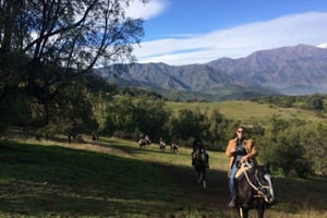 Santiago: Private Andes Foothills Horseback Riding. Half day