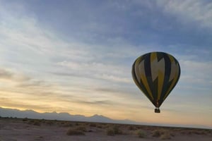 Atacama: San Pedro de Atacama Sunrise Hot Air Balloon Ride