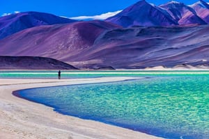 Från San Pedro de Atacama: 3-dagars tur till Uyuni-saltöknen