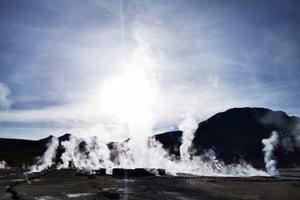 Desde San pedro de Atacama / Géiser del Tatio