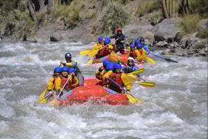 Da Santiago: rafting nel canyon del Maipo