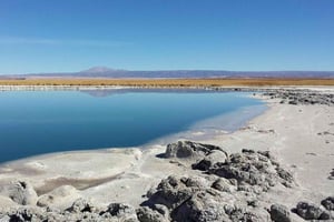 Сан-Педро-де-Атакама: Сехарская лагуна, Тебенкиче и Охос Салар