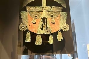 Santiago | La Moneda | Pääaukio | Prekolumbian museo