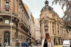 Santiago: Rundvandring med tvåspråkig guide