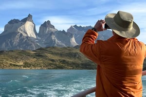 Torres del Paine: Vale Francês e Lago Grey + Acampamento
