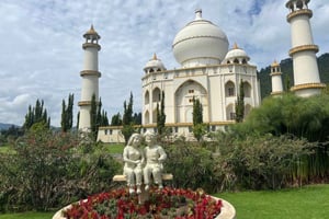 Bogotá: Teusaquillo/Suba Excursión de un Día al Parque Jaime Duque
