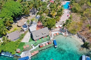 Cartagena: Escape to Kokomo Island – Rosario Islands by Speedboat