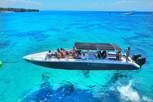 Cholon Forever Boat Party