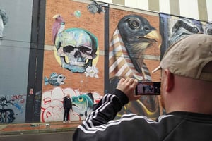 Graffiti & identitet i Bogotá — guidet tur med lokal snack