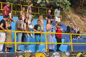 Graffiti w Comuna 13 i kolejka linowa (z lokalnymi przewodnikami)