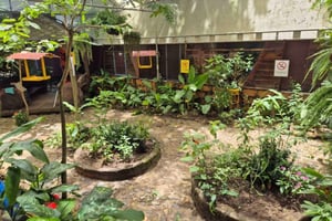 Toegangsbewijs voor de vlinderboomgaard Sierra Nevada